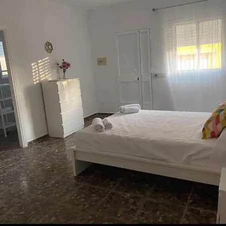 Bonita Casa En *
